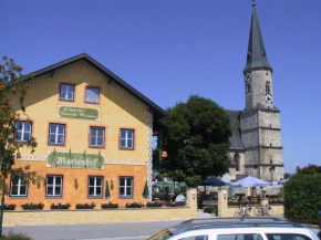 Отель Gasthaus Marienhof  Кирхдорф Ам Инн